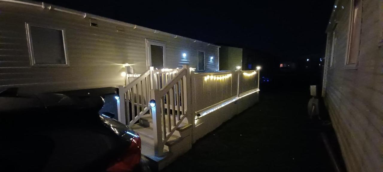 I & K Static Caravan Hire Sited On Winkups Towyn North Wales With Free Wi-Fi And Netflix Kinmel Bay 外观 照片