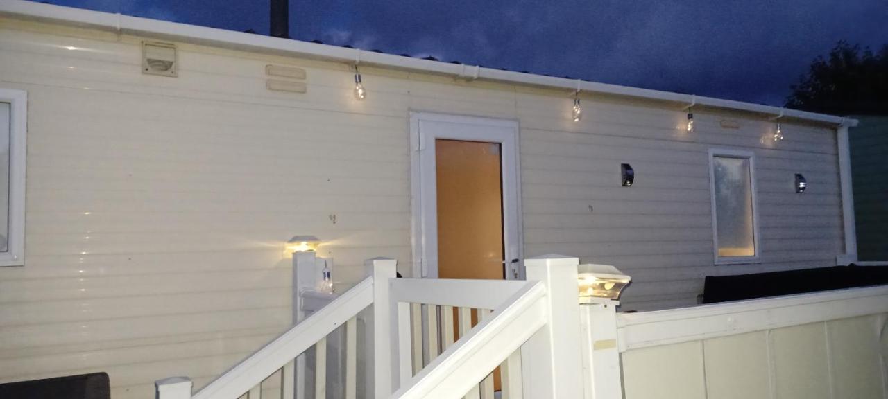 I & K Static Caravan Hire Sited On Winkups Towyn North Wales With Free Wi-Fi And Netflix Kinmel Bay 外观 照片